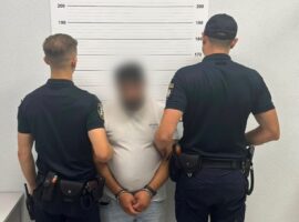 В Ужгороді затримали іноземця за підозрою у збуті синтетичного наркотику Alpha-PVP