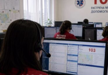 На Міжгірщині диспетчерка екстреної допомоги телефоном допомогла врятувати 5-тижневе немовля