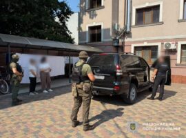 На Закарпатті викрили екскерівників Мукачівського ТЦК: з військового обліку незаконно виключили близько 1200 чоловіків